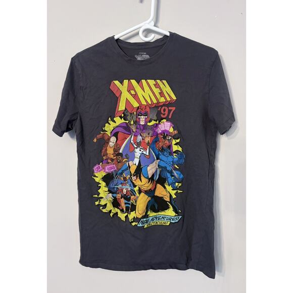 Marvel X-Men '97 Graphic Black T-Shirt Size M Short Sleeve Retro Collection - Picture 1 of 5